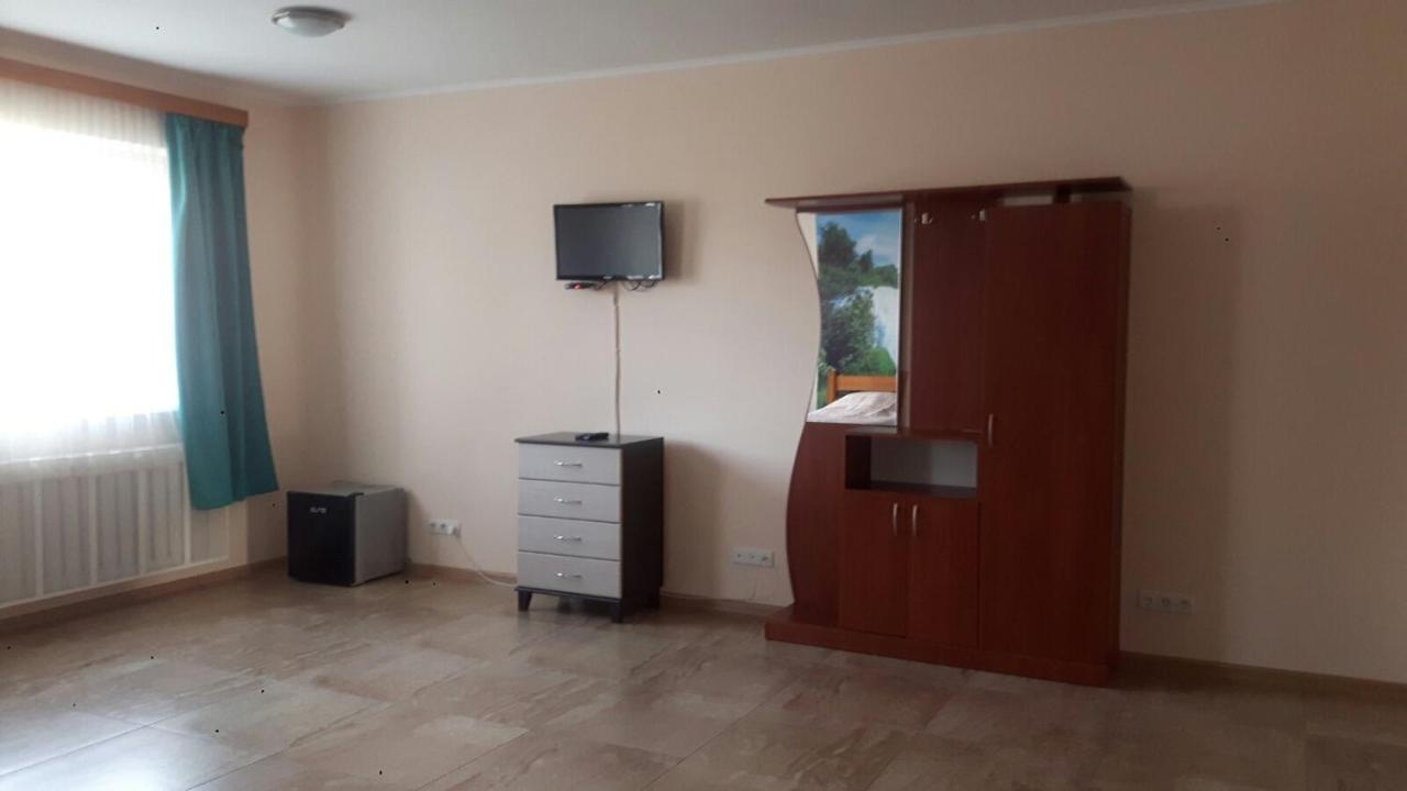 Апартаменты Анна Chernihiv Exterior photo